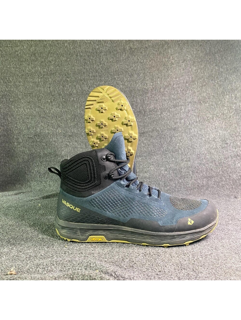 Vasque Boots Mens Size 11 Blue Lightweight Hiking Vibram Trail Ankle 7378